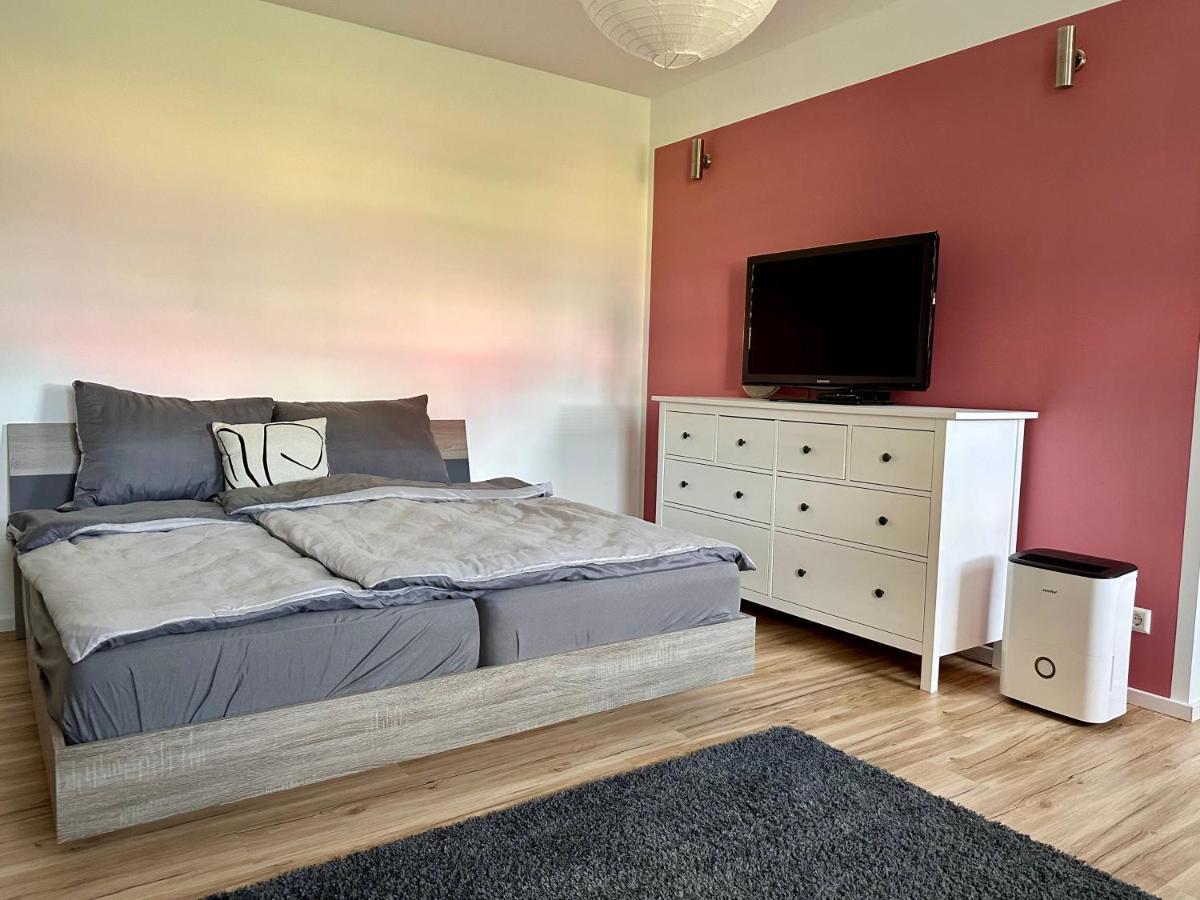 Ferienwohnung Storchennest Eisfeld Ngoại thất bức ảnh